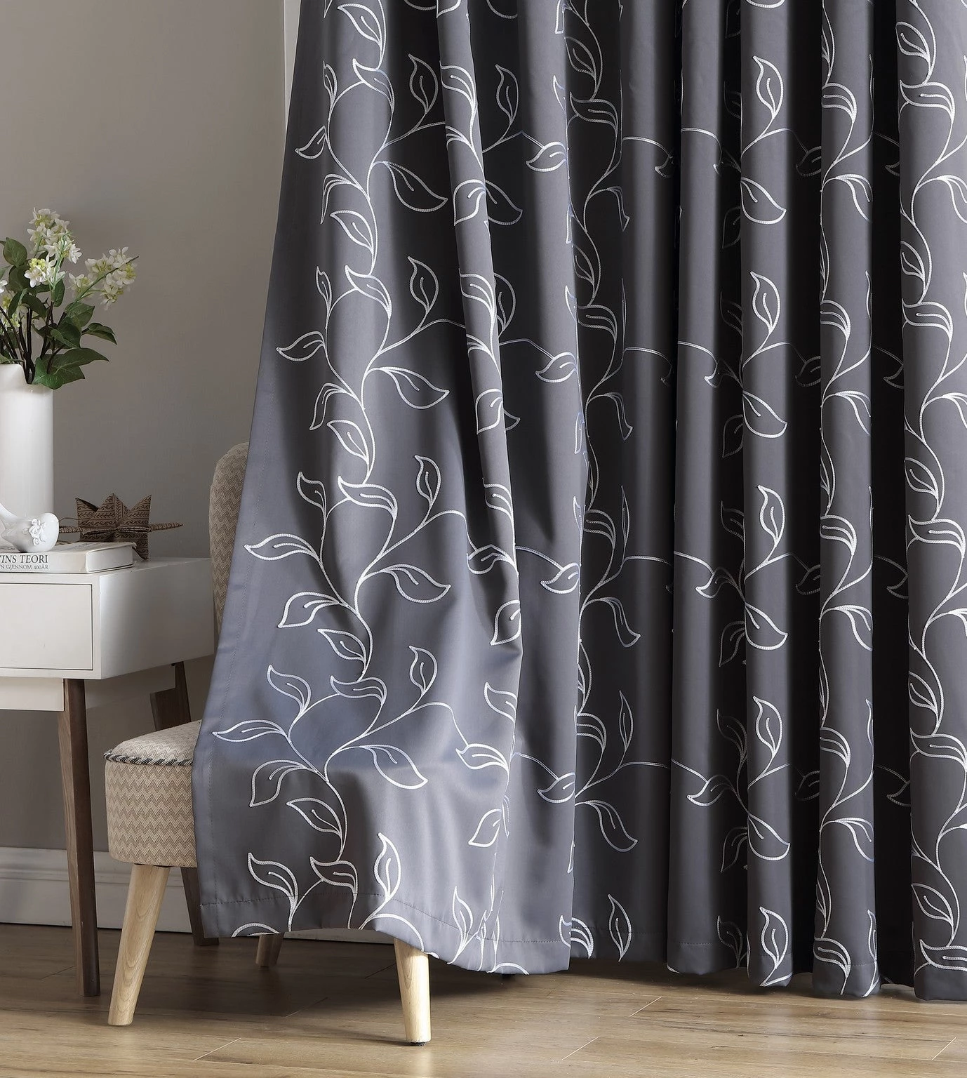 HLC.ME Faux Linen Curtains Carol Floral Blackout Grommet Patio Door Panel - Grey 6 HLC.ME Faux Linen Curtains Carol Floral Blackout Grommet Patio Door Panel - Grey