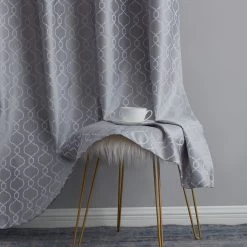 HLC.ME Blackout Curtains Franklin Moroccan Trellis 100% Complete Blackout Back Tab Curtains - Silver/Light Grey - Set Of 2