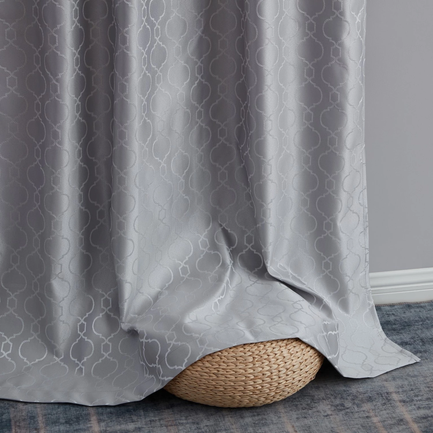 HLC.ME Franklin Moroccan Trellis 100% Blackout Patio Door Panel - Silver/Light Grey Faux Linen Curtains 8 HLC.ME Franklin Moroccan Trellis 100% Blackout Patio Door Panel - Silver/Light Grey Faux Linen Curtains