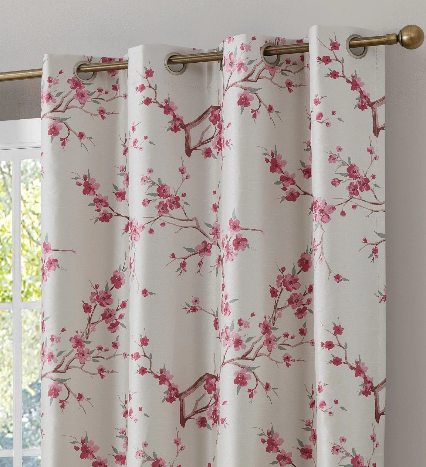 HLC.ME Jasmine Floral 100% Blackout Grommet Curtain Panels - Pink - Set Of 2 4 HLC.ME Jasmine Floral 100% Blackout Grommet Curtain Panels - Pink - Set Of 2