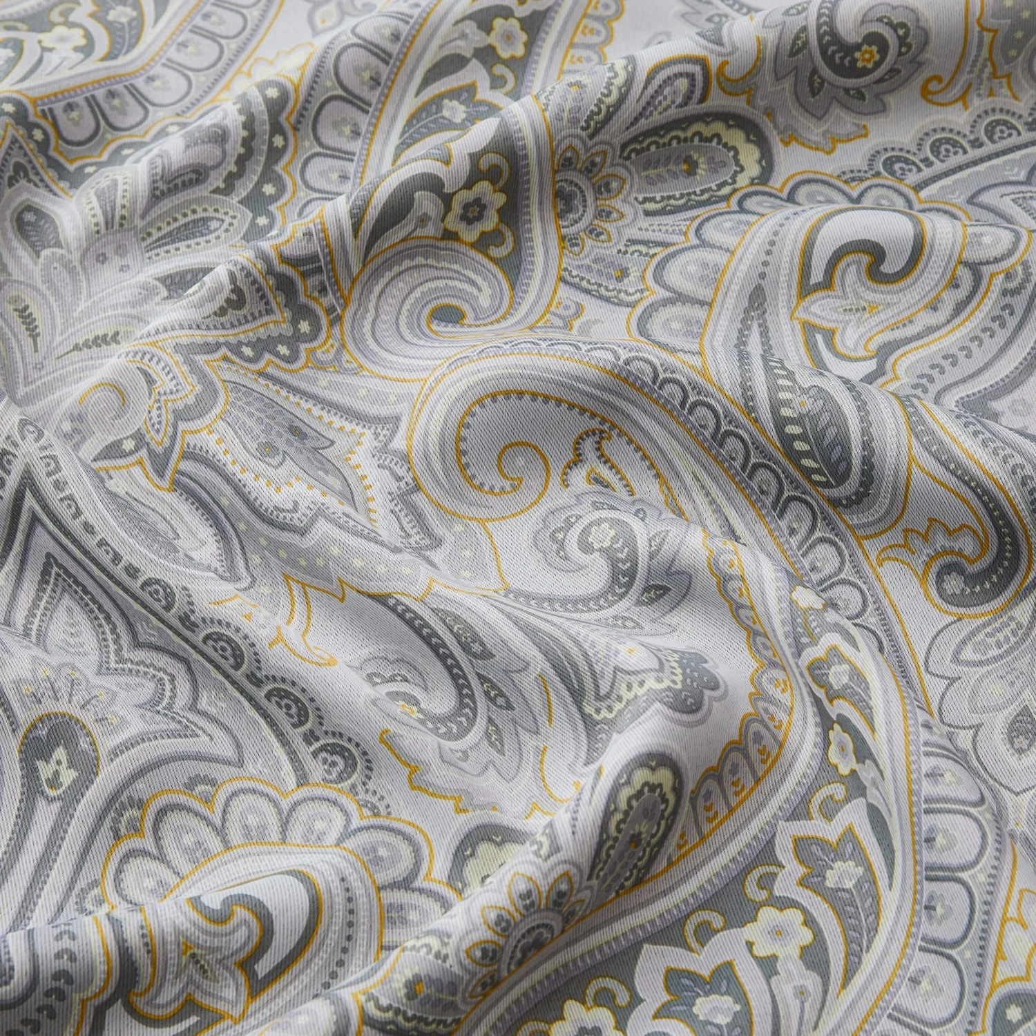 HLC.ME Blackout Curtains Paris Paisley Blackout Grommet Curtain Panels - Grey/Yellow - Set Of 2 5 HLC.ME Blackout Curtains Paris Paisley Blackout Grommet Curtain Panels - Grey/Yellow - Set Of 2