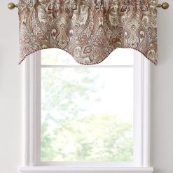 HLC.ME Paris Paisley Scalloped Valance - Spice Red