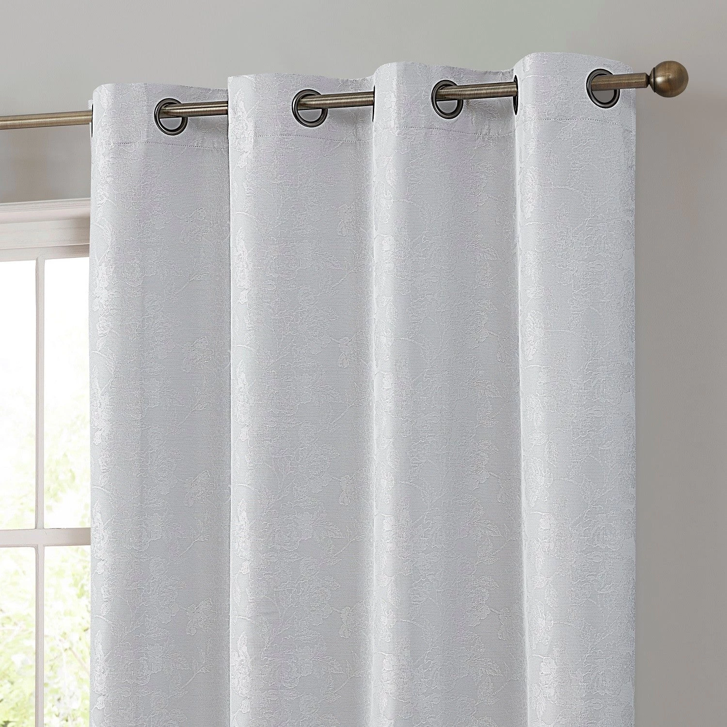 HLC.ME Serenity Floral 100% Complete Blackout Grommet Curtains - White - Set Of 2 4 HLC.ME Serenity Floral 100% Complete Blackout Grommet Curtains - White - Set Of 2
