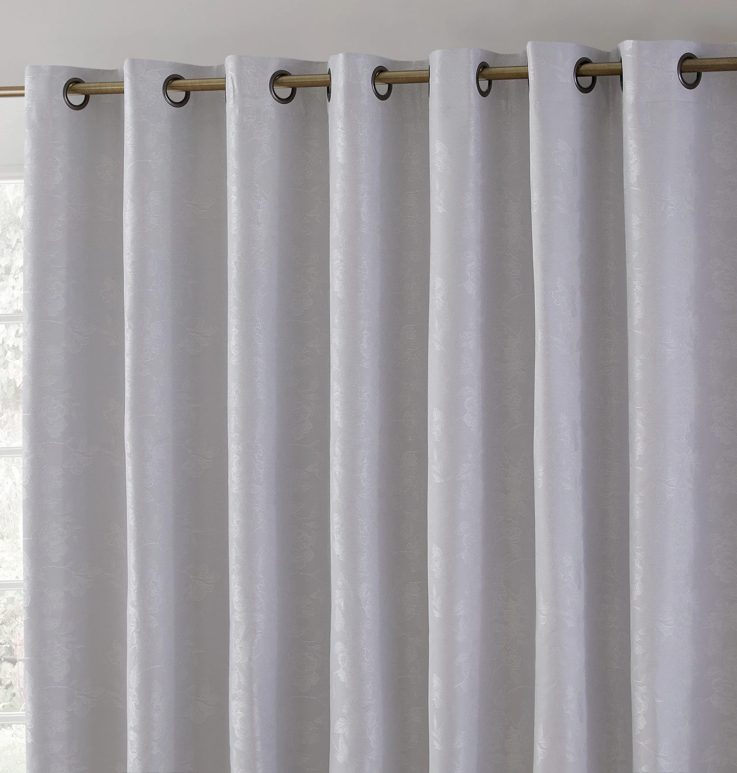 HLC.ME Serenity Floral 100% Blackout Grommet Patio Door Panel - White 3 HLC.ME Serenity Floral 100% Blackout Grommet Patio Door Panel - White