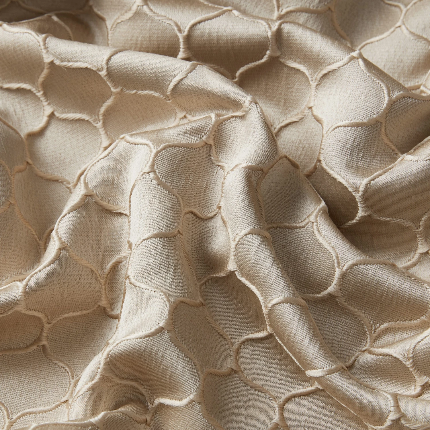 HLC.ME Blackout Curtains Siena Geometric 100% Blackout Grommet Curtains - Taupe - Set Of 2 8 HLC.ME Blackout Curtains Siena Geometric 100% Blackout Grommet Curtains - Taupe - Set Of 2