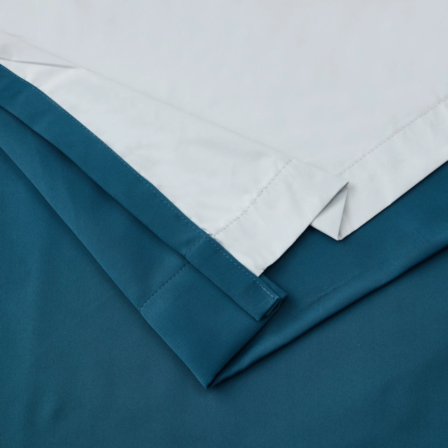 HLC.ME Dakota 100% Blackout Grommet Curtain Panels - Teal Blue - Set Of 2 Blackout Curtains 8 HLC.ME Dakota 100% Blackout Grommet Curtain Panels - Teal Blue - Set Of 2 Blackout Curtains