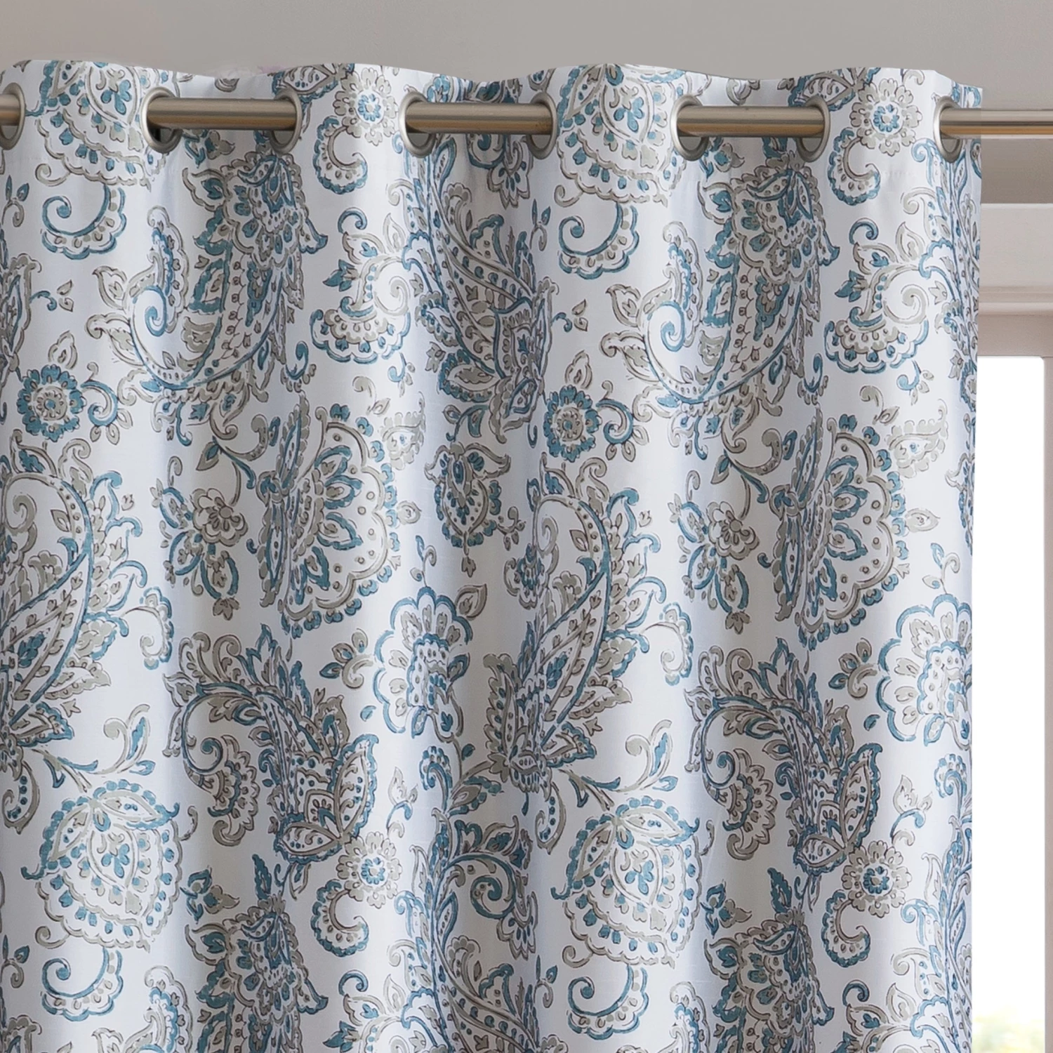 HLC.ME Amalfi Paisley 100% Blackout Grommet Curtain Panels - Neutral - Set Of 2 Blackout Curtains 3 HLC.ME Amalfi Paisley 100% Blackout Grommet Curtain Panels - Neutral - Set Of 2 Blackout Curtains